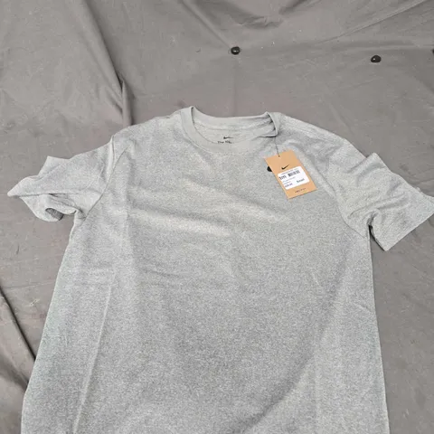 NIKE MENS TRAINING TOP IN GREY - S