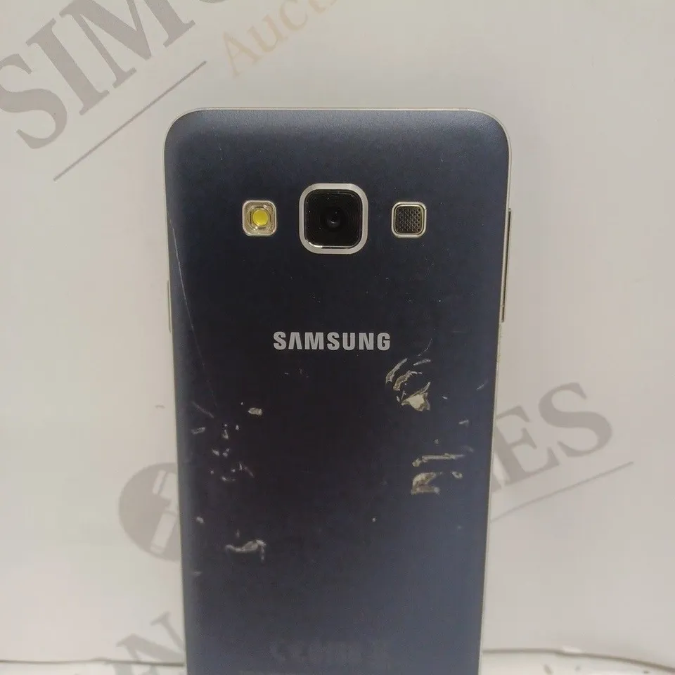 SAMSUNG GALAXY A3 SMARTPHONE