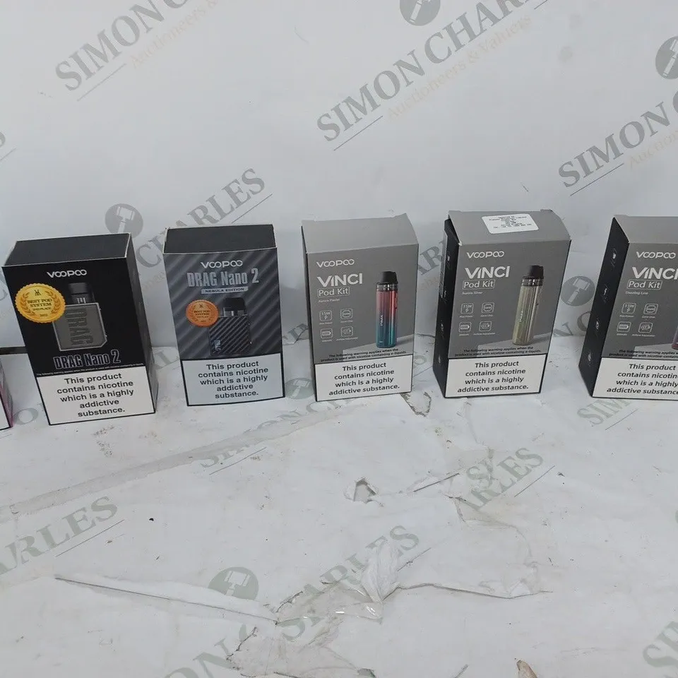 LOT OF APPROXIMATELY 10 BOXED E-CIGARETTES TO INCLUDE VOOPOO VINCI POD KIT, VOOPOO DRAG NANO X2, AND NITECORE INTELLICHARGER ETC.