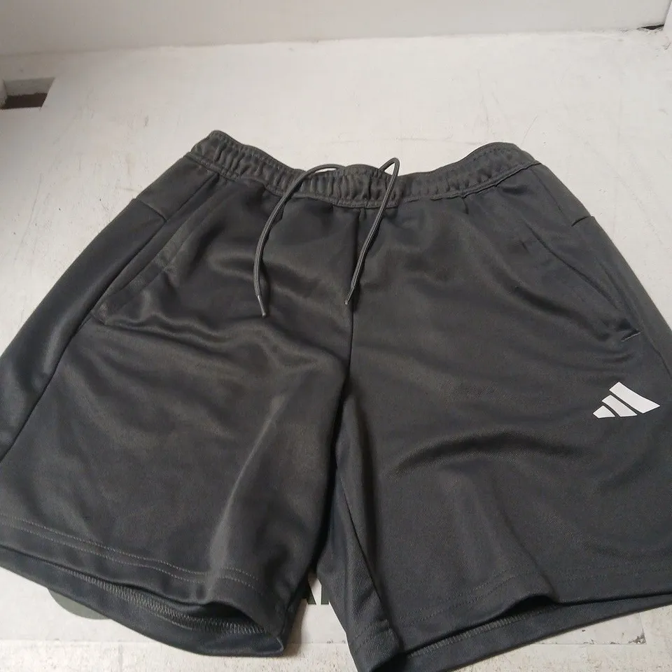  ADIDAS SHORTS - AEROREADY - SIZE UNSPECIFIED 