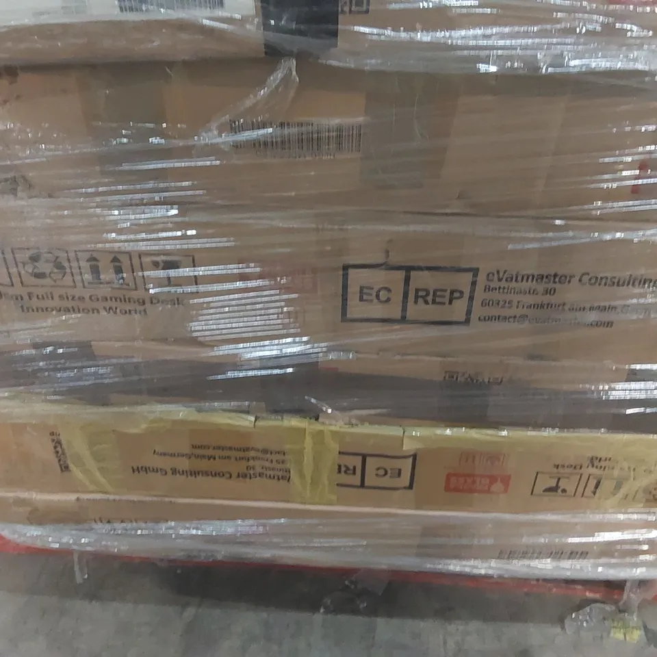 PALLET CONTAINING ASSORTED DESKS/GAMING DESKS ECT