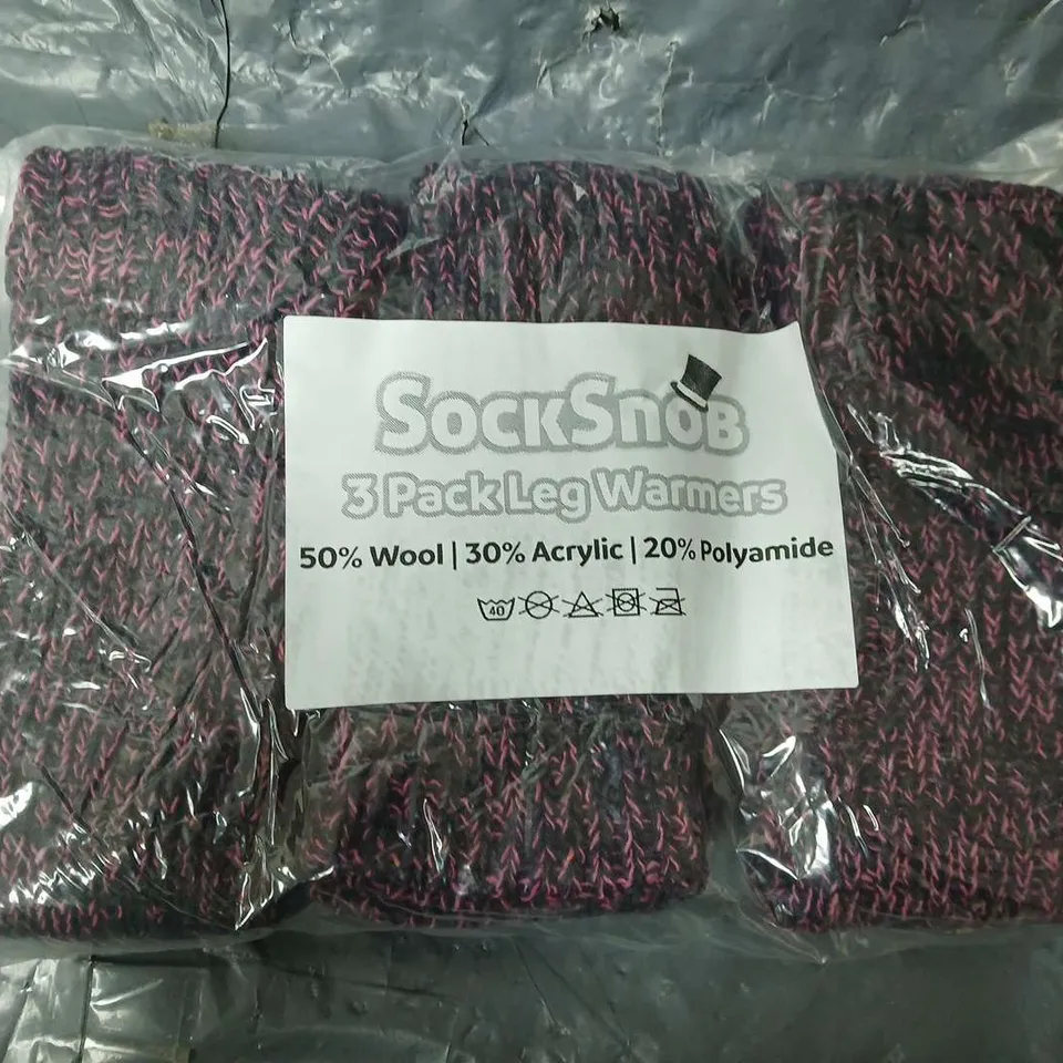 APPROXIMATELY 70 PAIRS OF SOCK SNOB LEG WARMERS IN BLACK/PINK