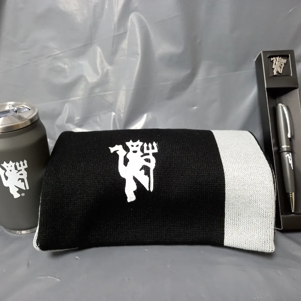 MANCHESTER UNITED PREMIUM MEMBERSHIP BOX