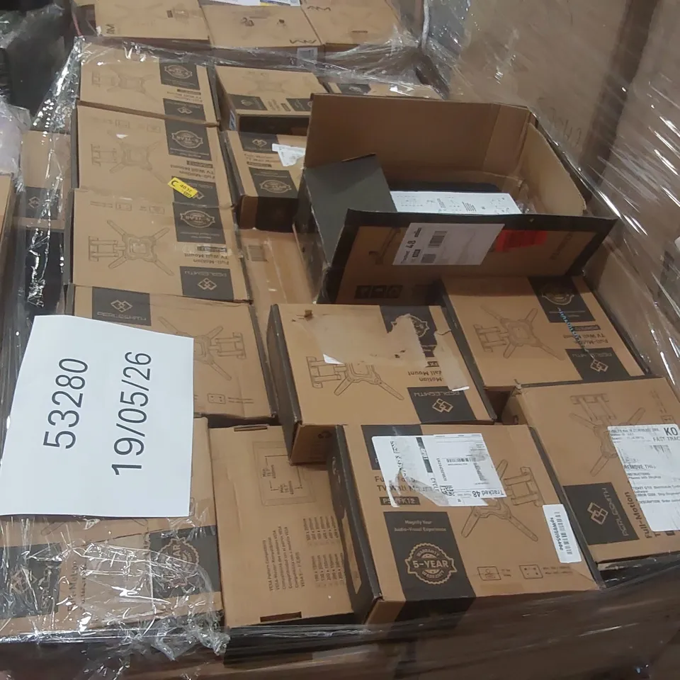 PALLET CONTAINING A VERY LARGE QUANTITY OF ASSORTED TV STANDS/MOUNTS ECT