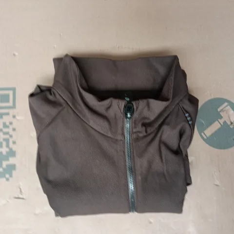LULULEMON KNIT WARM-UP LONG SLEEVE JACKET IN BROWN SIZE LARGE