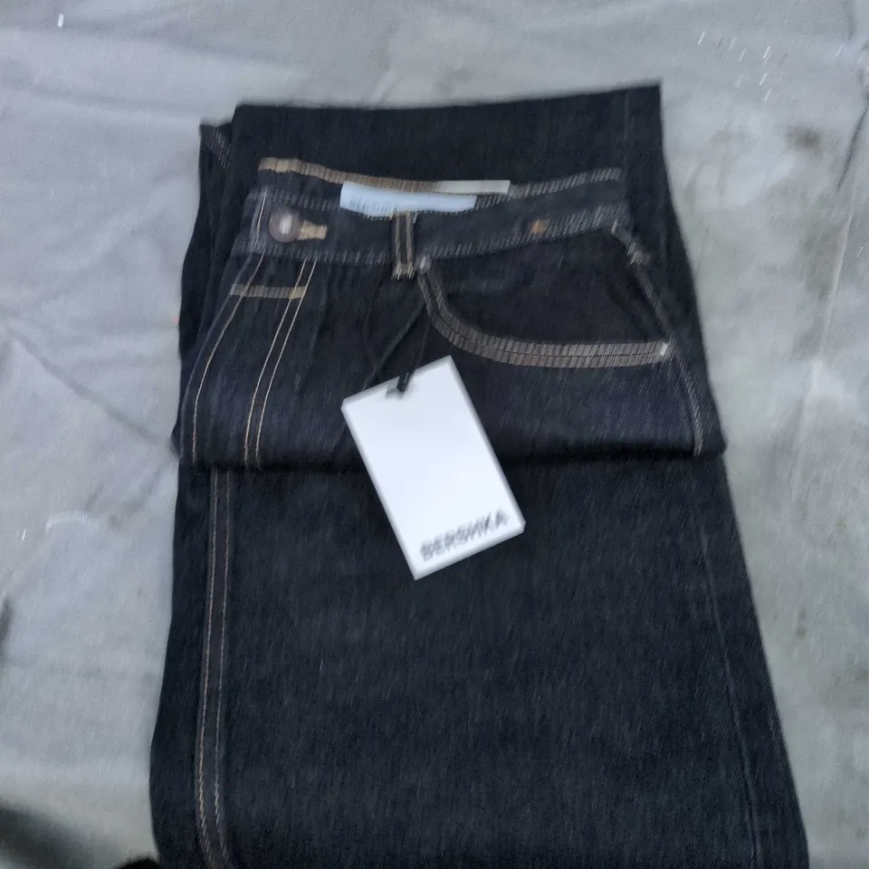 BERSHKA JEANS - DARK DENIM, MEN'S UK 32 (EU 42 / US 32)