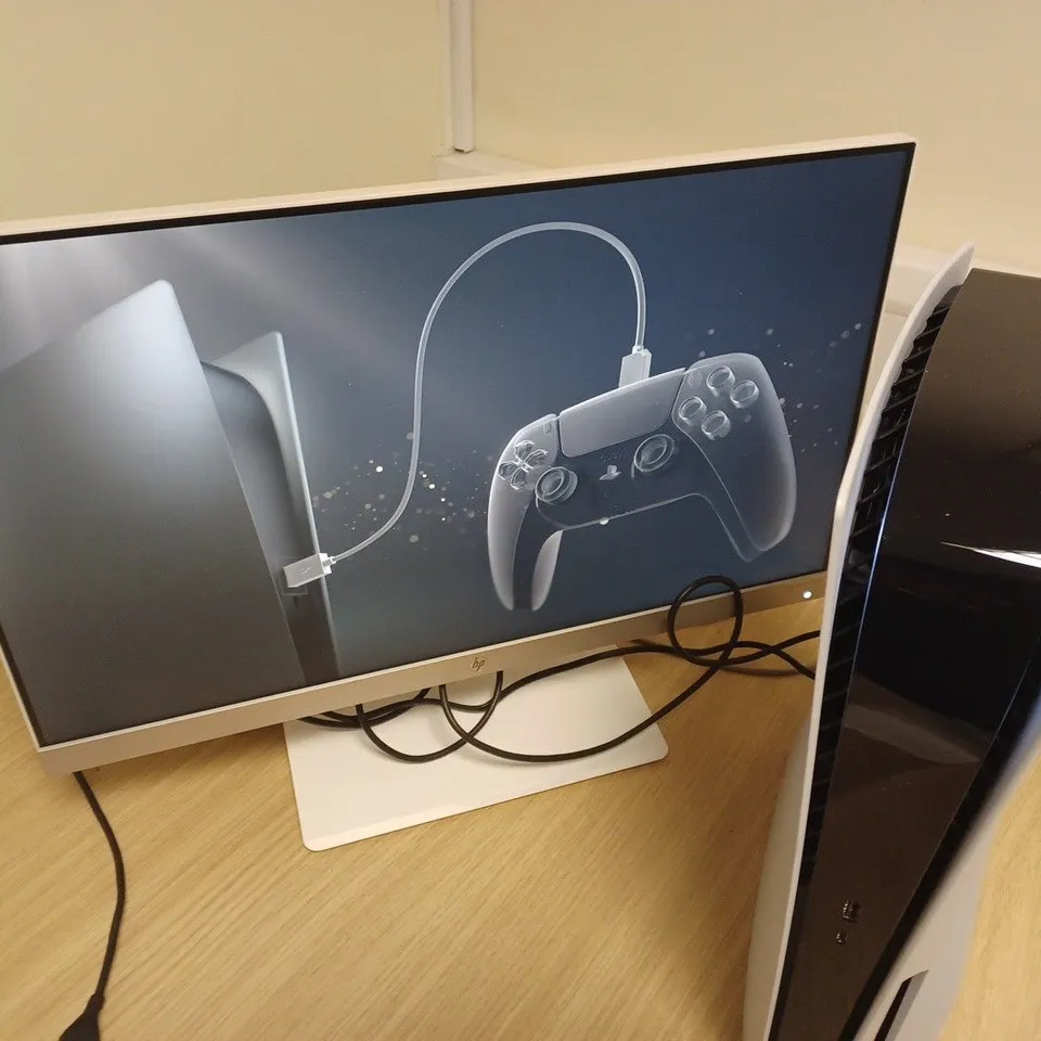 BOXED SONY PS5 PLAYSTATION 5 CONSOLE 825GB 