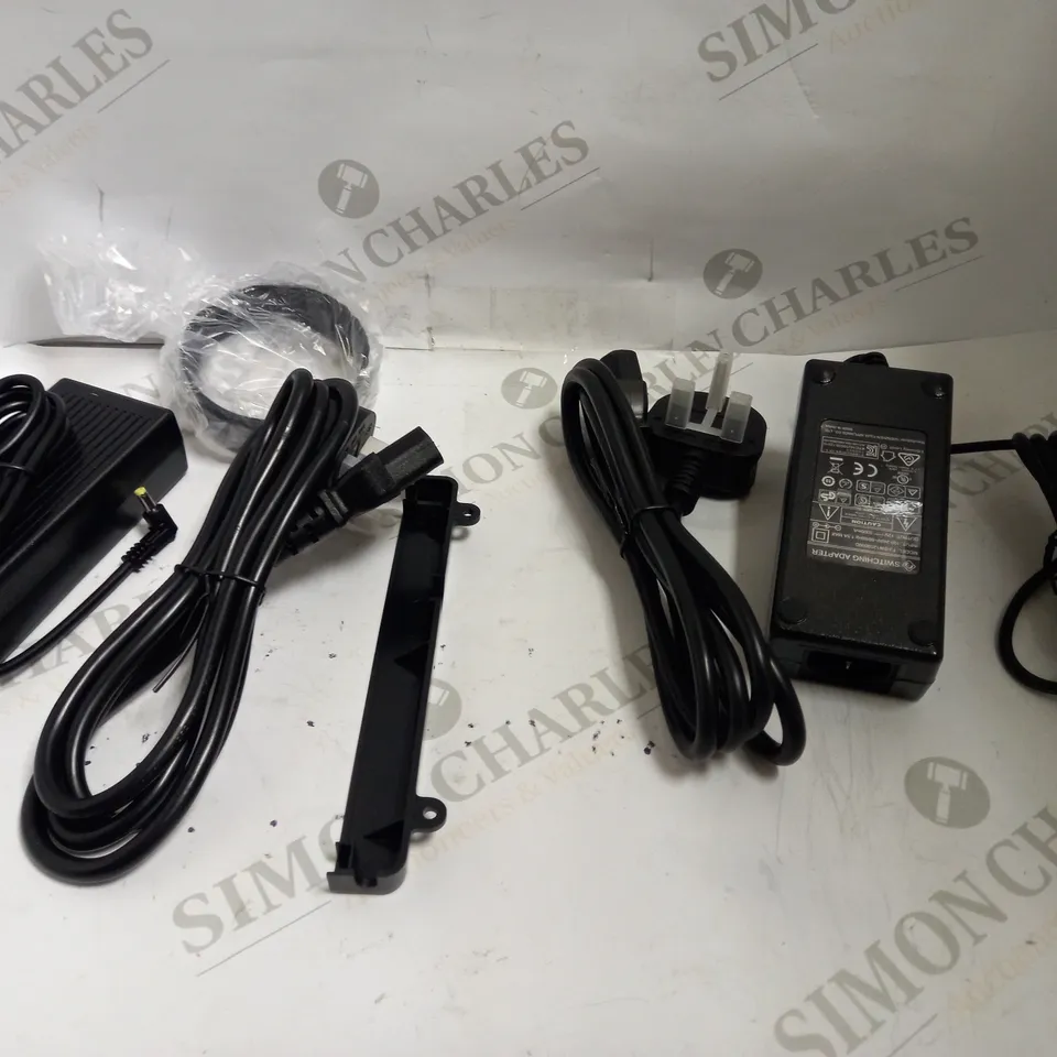 BOX OF APPROX 10 ASSORTED POWER SUPPLIES