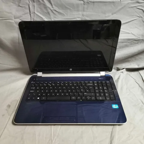 HP LAPTOP – BLUE CHASSIS, FULL KEYBOARD