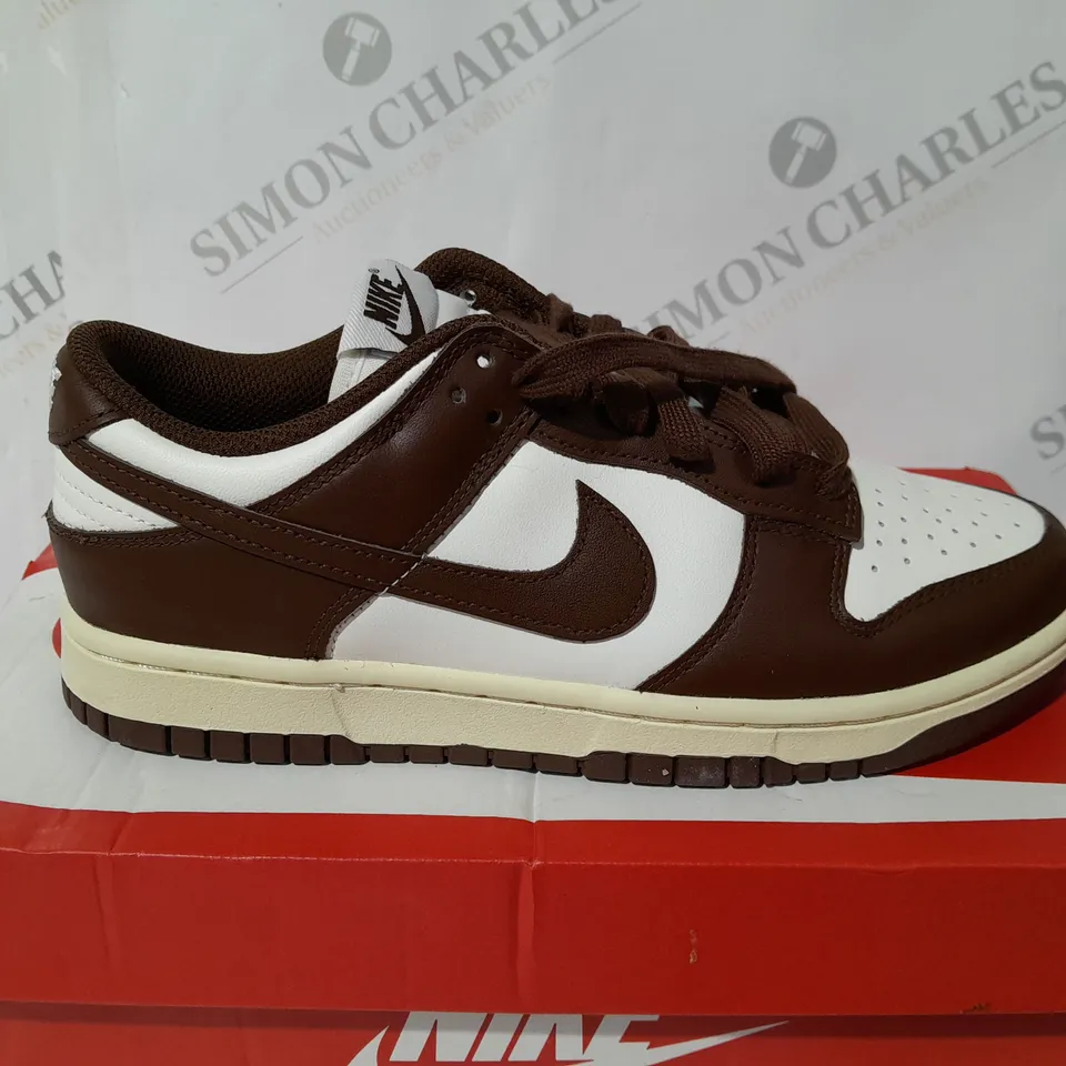 NIKE WOMANS BROWN DUNK LOWS - SIZE 6 