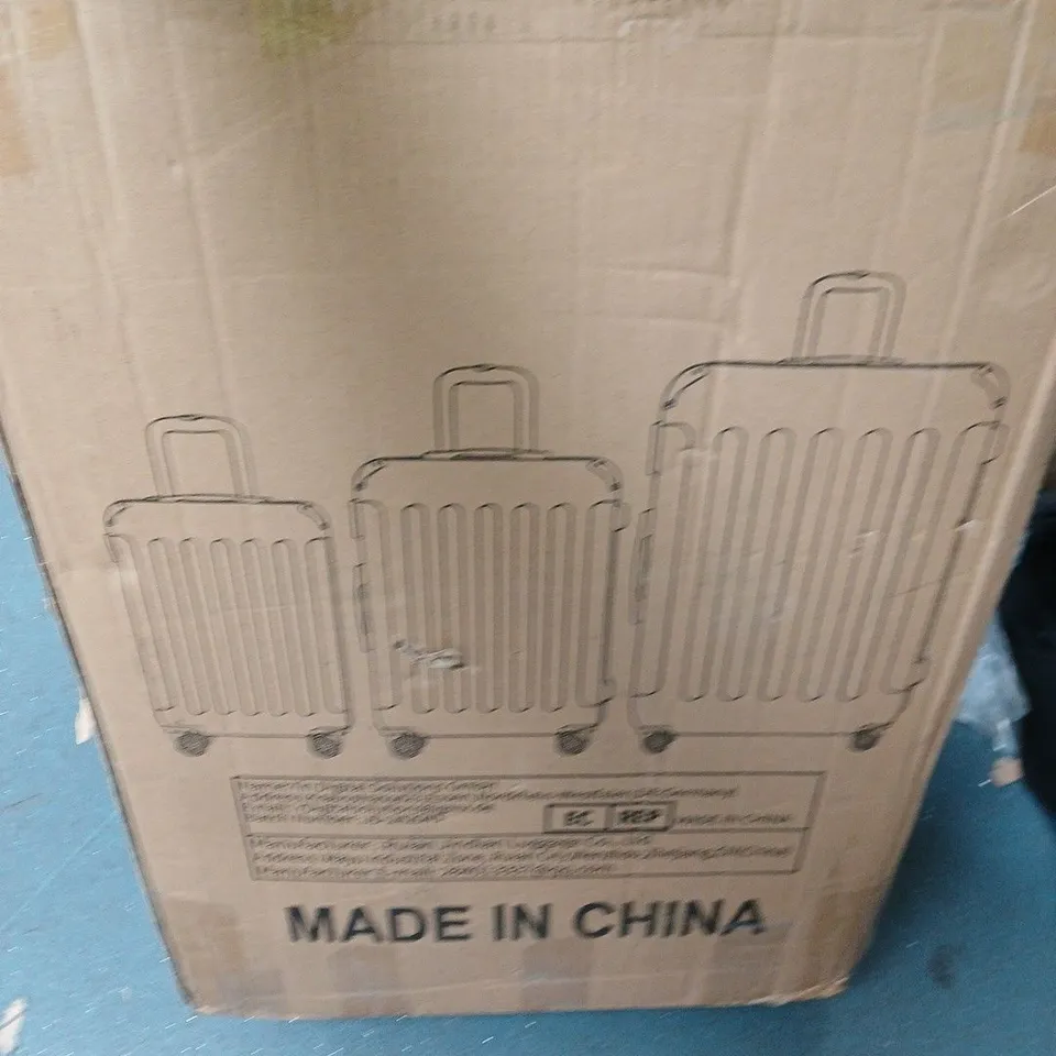 3-PIECE LUGGAGE SET – GREEN (JD-2045) – 20/24/28