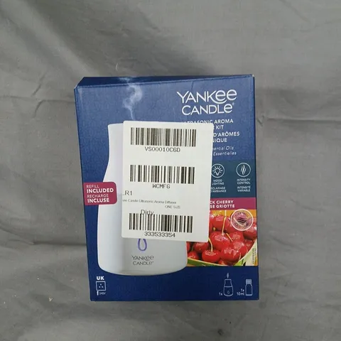 BOXED YANKEE CANDLE ULTRASONIC AROMA DIFFUSER WITH DIFFUSER OILS