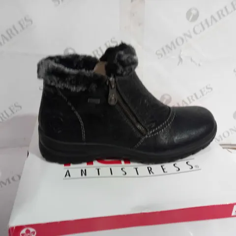 BOXED RIEKER ANTISTRESS FUR CUFF ANKLE BOOTS, BLACK - SIZE 7.5 