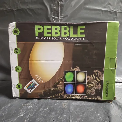 BOX OF APPROXIMATELY 10 ASSORTED HOUSEHOLD ELECTRICAL ITEMS TO INCLUDE PEBBLE SHIMMER SOLAR MOOD LIGHTS, ETC - COLLECTION ONLY