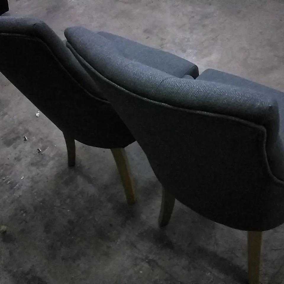 SET OF 2 DARK GREY FABRIC BUTTONBACK DINING CHAIRS WITH ARM REST AND WOODEN LEGS