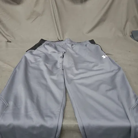UNDER ARMOUR MEN'S GREY JOGGERS – UK L (LG)