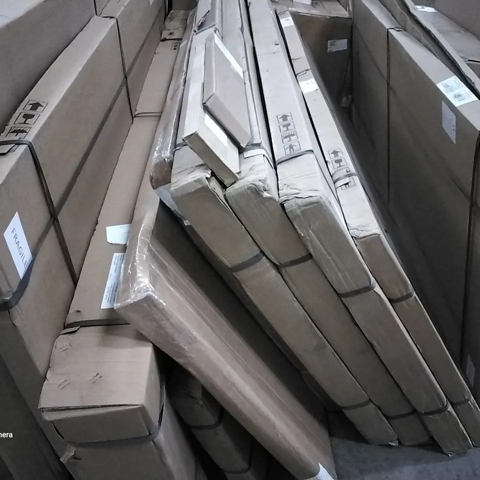 10l ASSORTED SHOWER PANELS AND 1 SHOWER ENCLOSURES 