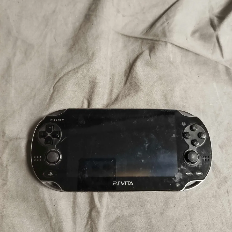 SONY PLAYSTATION VITA PCH-1001 CONSOLE – BLACK
