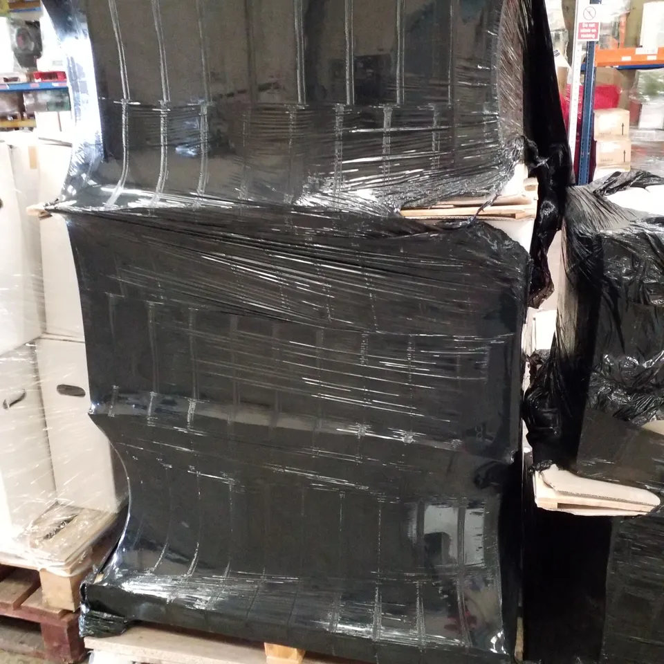 PALLET OF APPROXIMATELY 15 CALYPSO ANNISTON BTW PAN RIMLESS 335×500×415MM  