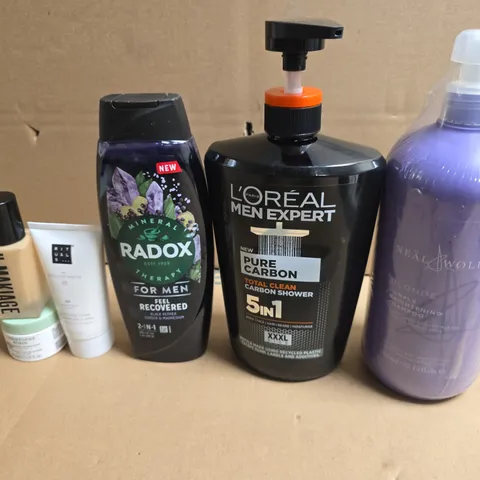 APPROXIMATELY 15 ASSORTED HEALTH & BEAUTY PRODUCTS TO INCLUDE RADOX, LOREAL AND NEAL WOLF