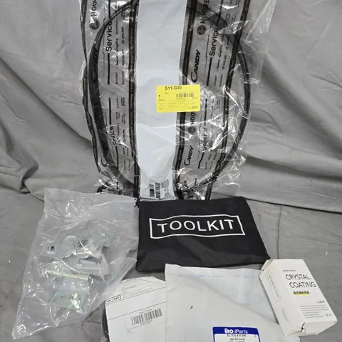 APPROXIMATELY 15 ASSORTED VEHICLE PARTS/ACCESSORIES TO INCLUDE TOOL KIT, CRYSTAL COATING, SEAT BELT GUIDE ETC 