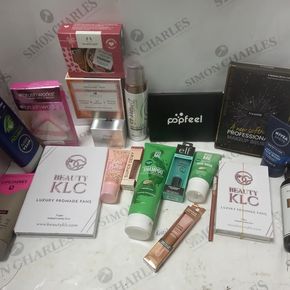 LOT OF BEAUTY PRODUCTS TO INCLUDE REVOLUTION MATTE FIX OIL CONTROL FIXING SPRAY, ETC
