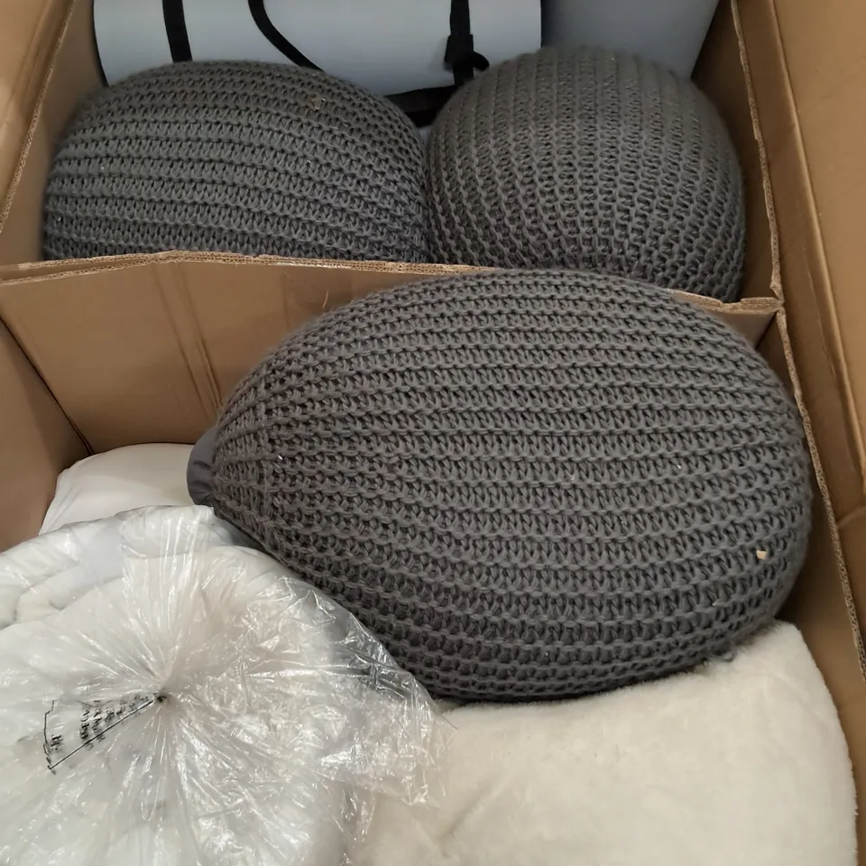 PALLET OF ASSORTED HOME FABRIC ITEMS TO INCLUDE ROLLED MATS AND FILLED POUFFES