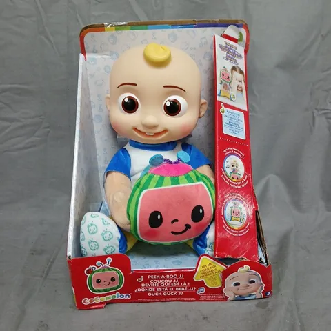 COCOMELON PEEK-A-BOO JJ FEATURE PLUSH - 17 PHRASES AND SOUNDS