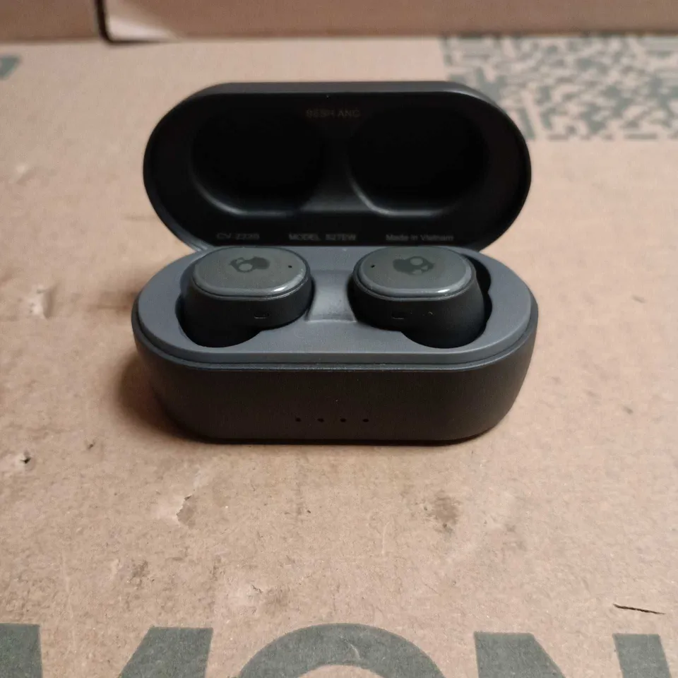 SKULLCANDY SESH ANC TRUE WIRELESS EARBUDS WITH CHARGING CASE (ANC) - BLACK - UNBOXED 