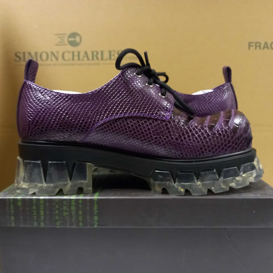 KOI DEACONS OF THE DEEP MENS PURPLE SNAKE VEGAN/CLEAR SOLE SHOES - SIZE 7