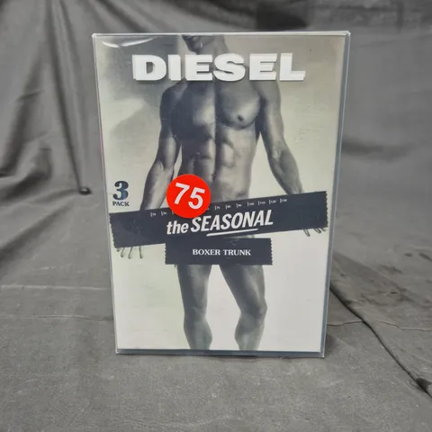 DIESEL SEASONAL 3-PACK BOXER TRUNKS – MEN'S UNDERWEAR SIZE M