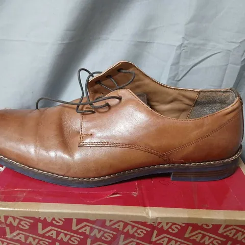 BROWN LEATHER DERBY SHOES – MEN'S DRESS FOOTWEAR SIZE 10