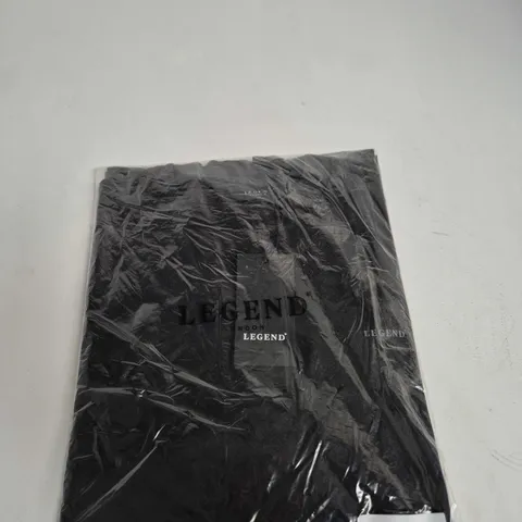 LEGEND LONDON PREMIUM BASICS T-SHIRT WITH LOGO – WASHED GREY – UK S