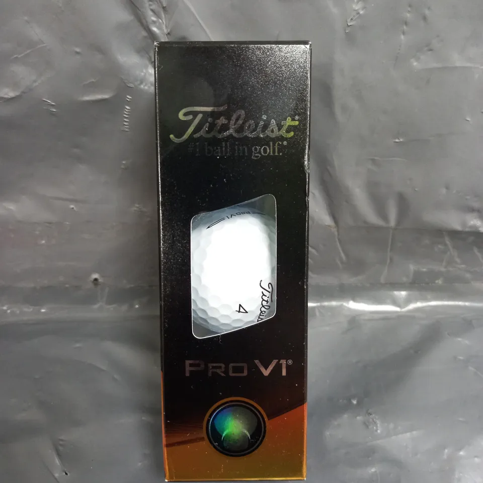 TITLEIST PRO V1 GOLF BALLS - X3