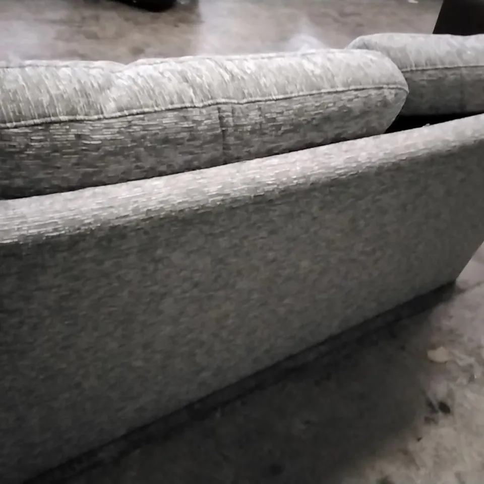 QUALITY BRITISH DESIGNER G PLAN MANUFACTURED SEATTLE 3 SEATER SOFA - MIRAGE POWDER FABRIC 