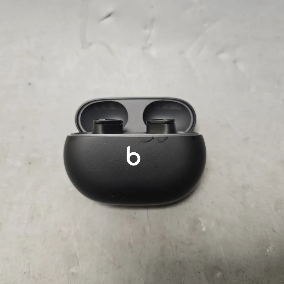 BEATS STUDIO BUDS 