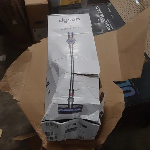 DYSON V8 ADVANCED CORDLESS VACUUM CLEANER