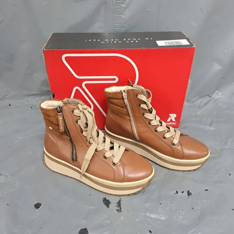 BOXED PAIR OF RIEKER BROWN DOUBLE ZIP BOOT UK 6