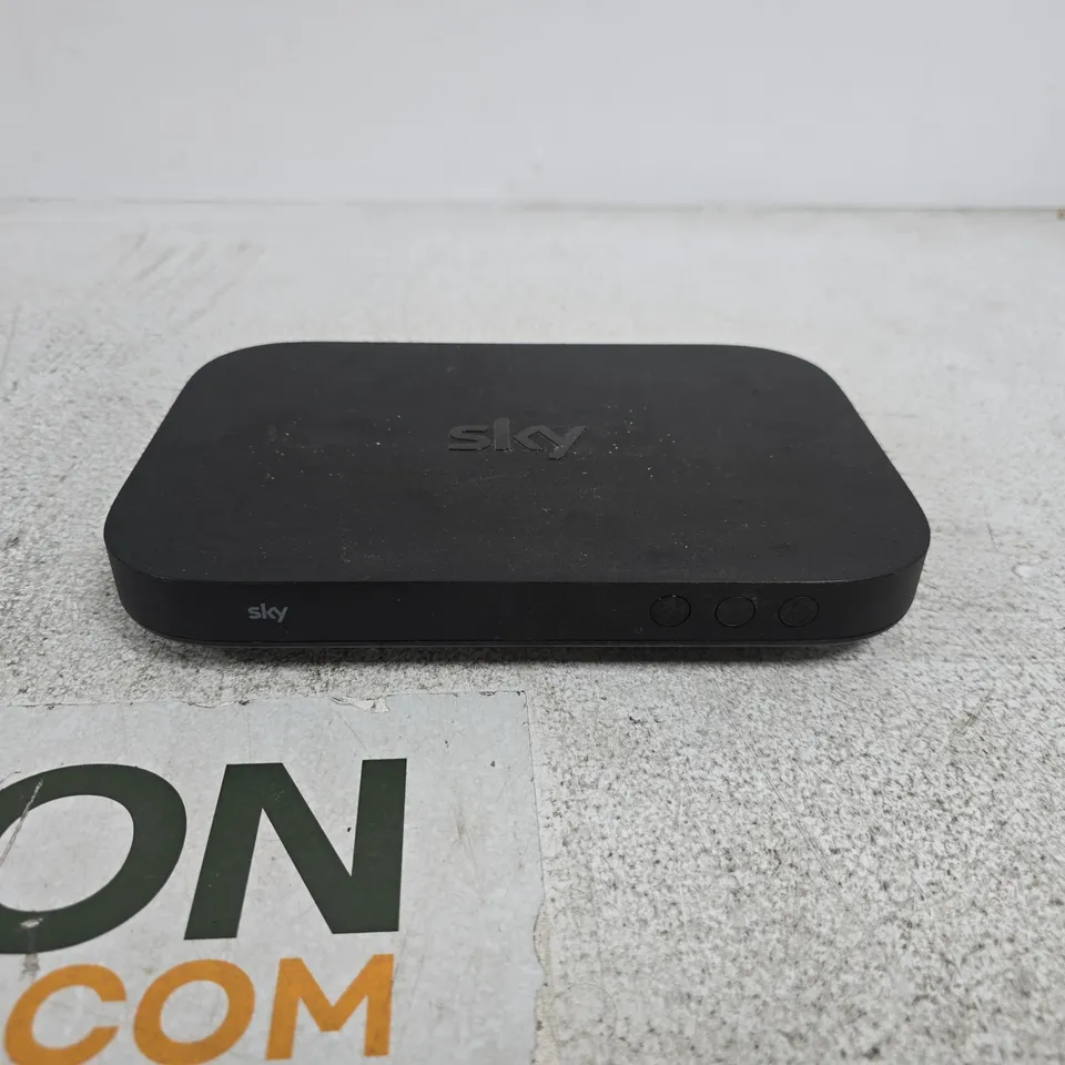 SKY EM150 Q MINI BOX UNBOXED 