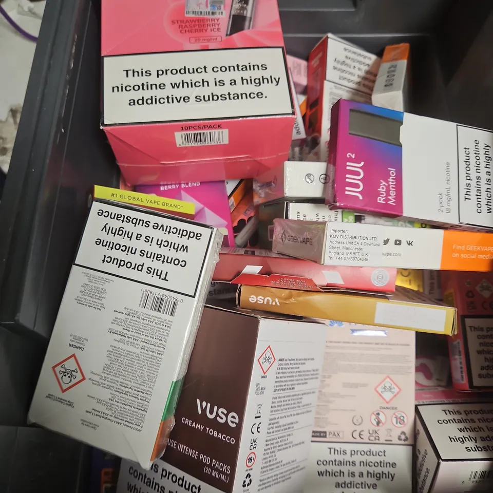 LOT OF APPROXIMATELY 20 ASSORTED ELECTRONIC CIGARETTE ITEMS TO INCLUDE VUSE PODS, LOST MARY AND SIKE PODS