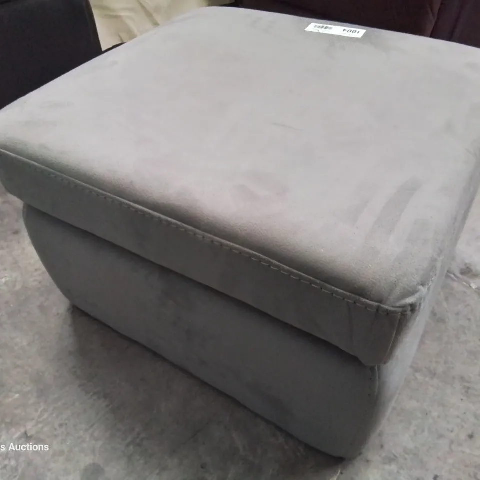 DESIGNER NEPTUNE STORAGE FOOTSTOOL CARESS CLOUD FABRIC 