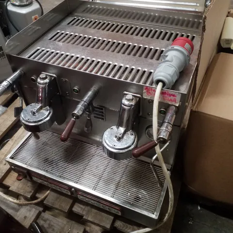 ELEKTRA BARISTA 2 STATION COFFEE MACHINE