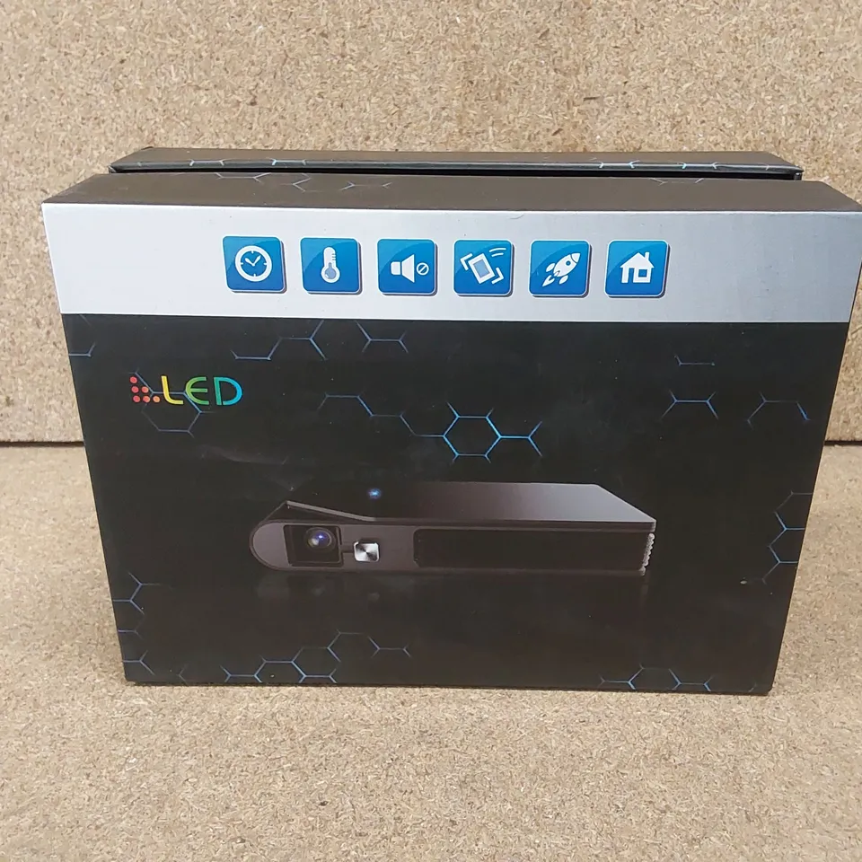 BOXED DLP LED SMART PROJECTOR 