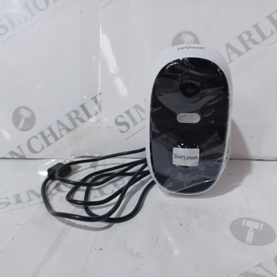 BOXED IEGEEK ZS-GQ1 BATTERY POWERED CAMERA