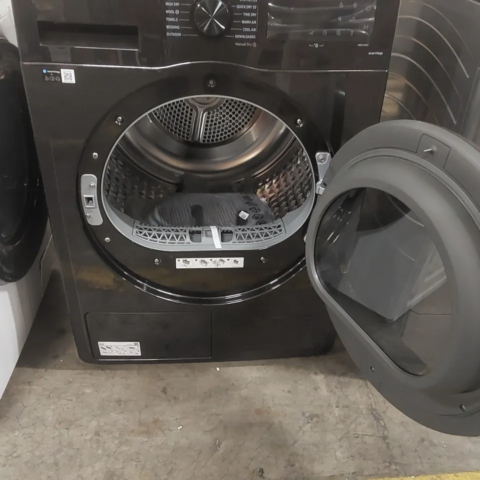 SAMSUNG SERIES 5 AI ENERGY 8 KG HEAT PUMP TUMBLE DRYER - BLACK - DV80CGC0B0AB