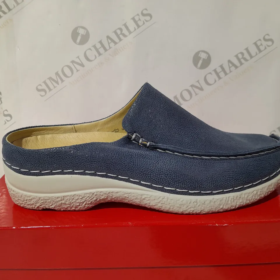 WOLKY SEAMY SLIDE CAVIAR NUBUCK DENIM SHOES - SIZE EUR 40
