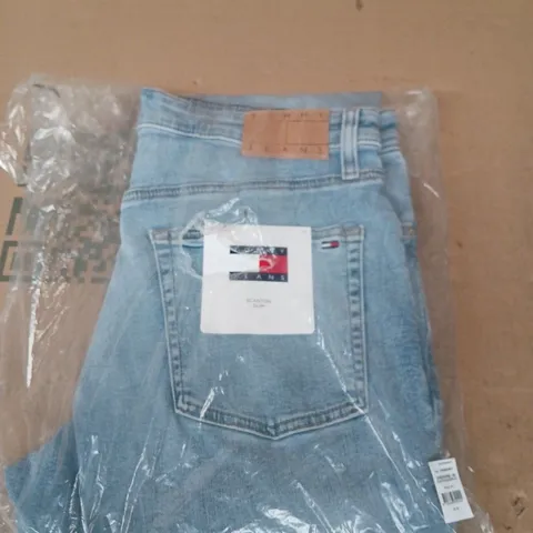 TOMMY JEANS LIGHT BLUE DENIM JEANS – WAIST 34