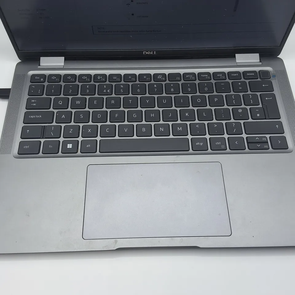 UNBOXED DELL LATITUDE 7440 LAPTOP IN SILVER - P174G