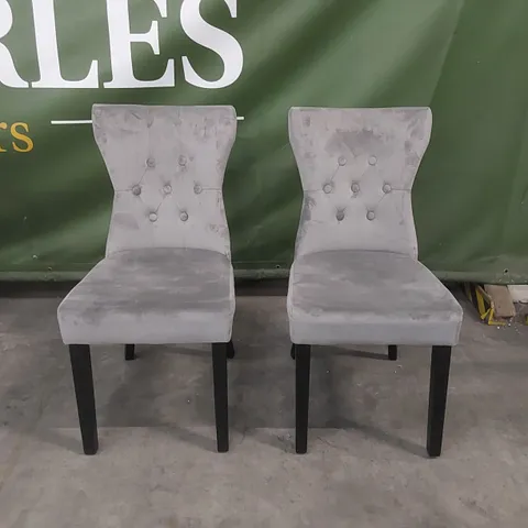 SET OF 2 KENSINGTON GREY VELVET BUTTON BACK DINING CHAIRS WITH BLACK LEGS 