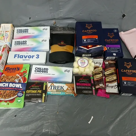 APPROXIMATELY 12 ASSORTED FOOD & DRINK ITEMS TO INCLUDE - AIR UP PODS, CAFEPODS, AND BENS LUNCH BOWL - ETC.
